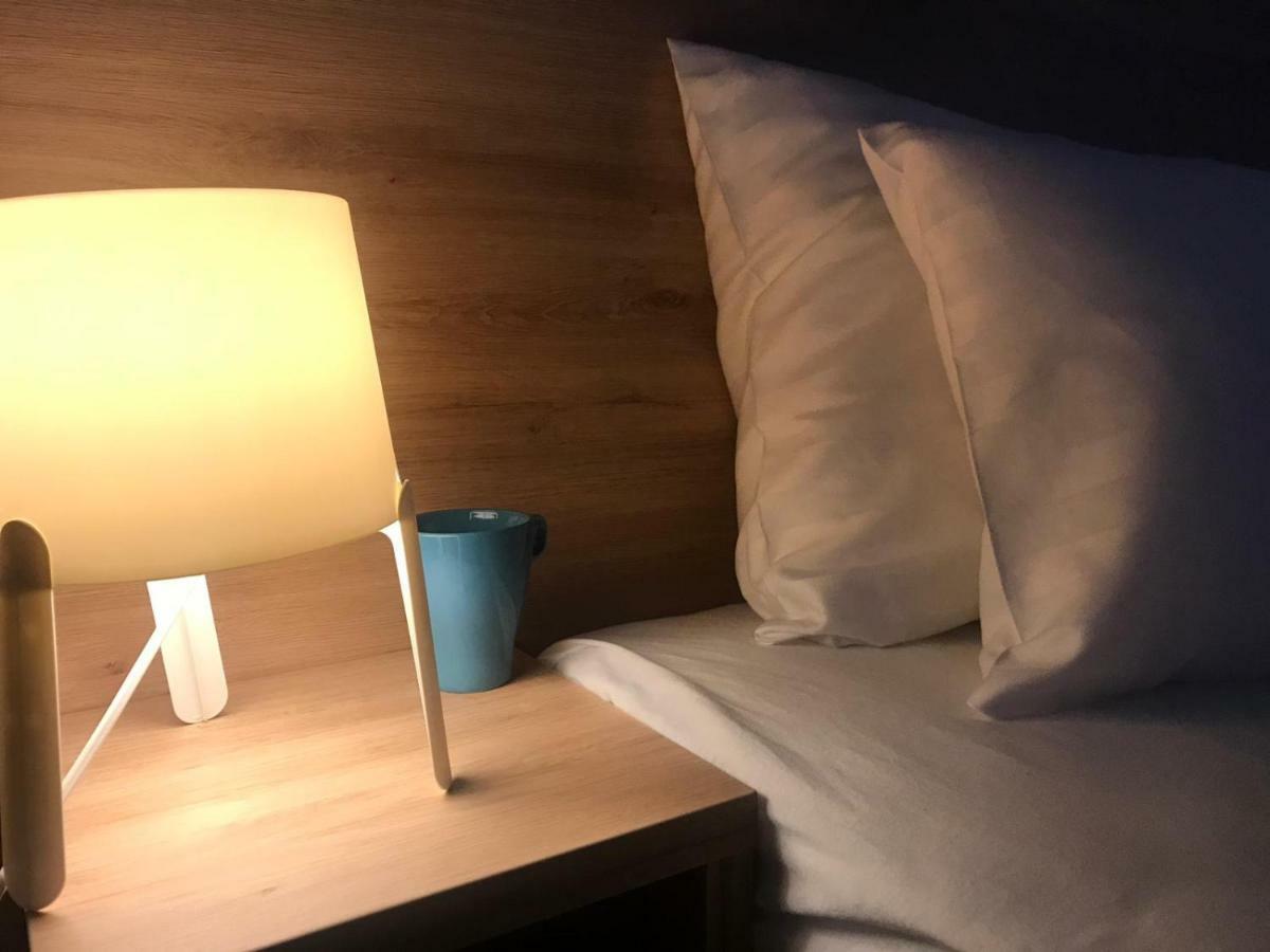 Smart Rooms Szekesfehervar Bagian luar foto