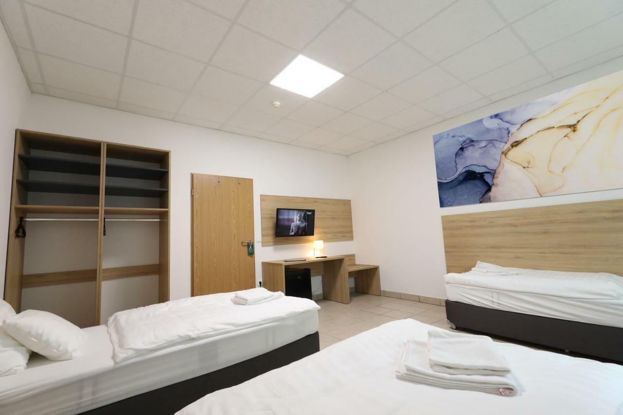 Smart Rooms Szekesfehervar Bagian luar foto